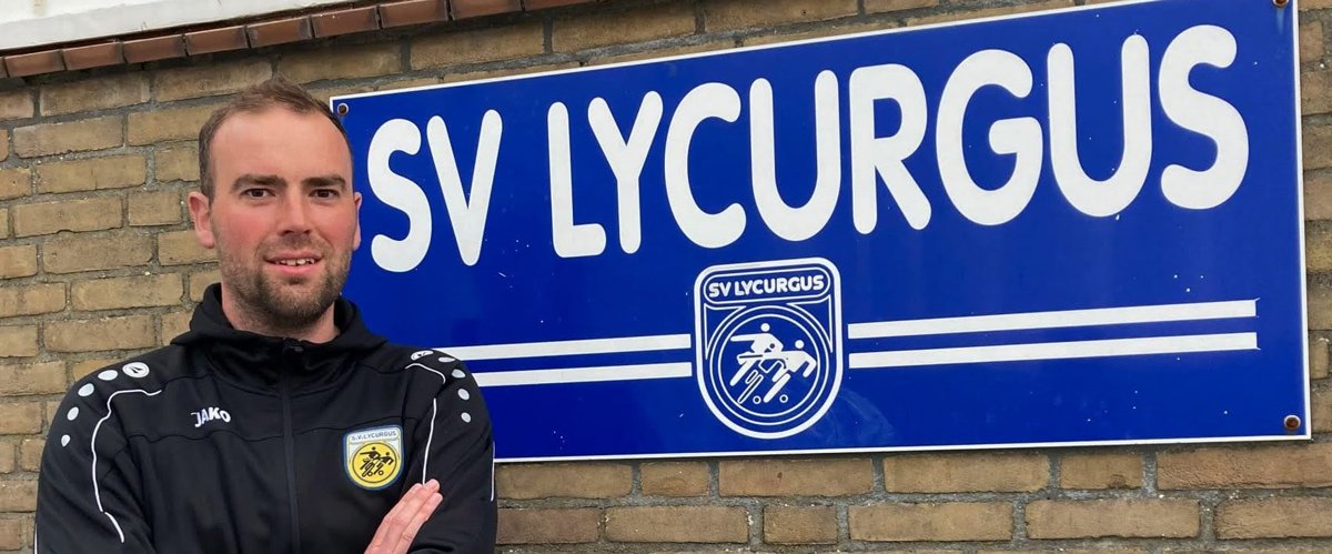 SV Lycurgus en hoofdtrainer Rodney van der Hoek samen verder