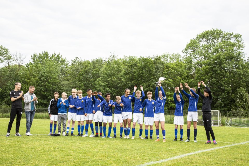 JO15-2 Kampioen!